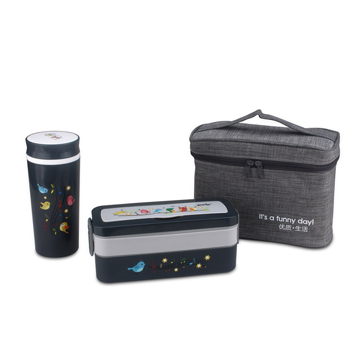 Yooyee lunch box with bottle and bag one set